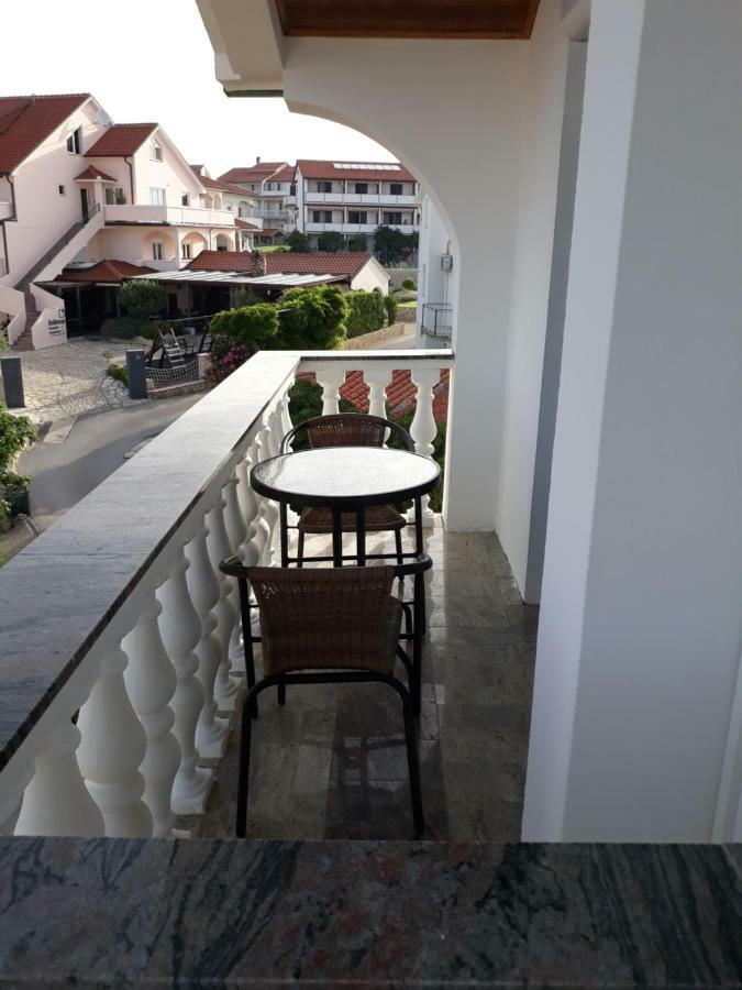 San Lorenzo Lopar Ngoại thất bức ảnh