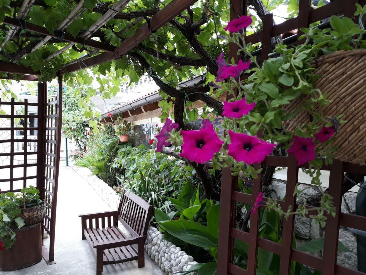 San Lorenzo Lopar Ngoại thất bức ảnh